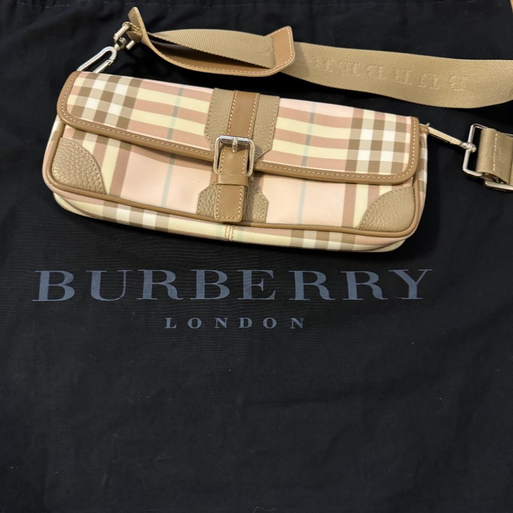 BURBERRY Canvas Pink Nova Check HandBag- NEVER WORN